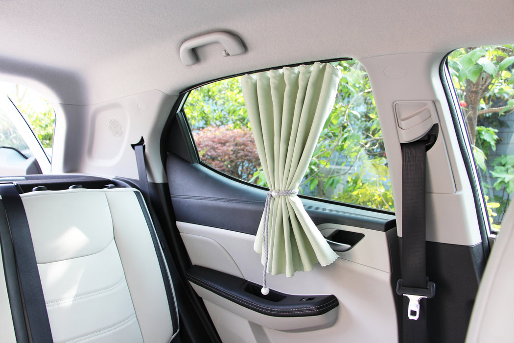 No-Drill Car Window Curtain for Side Window – Easy Install by Inserting into Window Seal, Privacy Sunshade for SUV/Truck/Van – Tool-Free, Adhesive-Free (1 Pack)